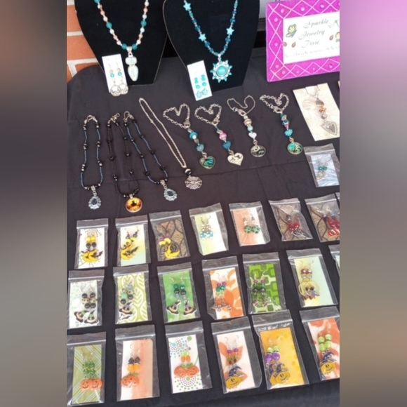 Halloween Earrings Vampire Fangs Witch Hats Cats Bats Moon Ghosts Handmade - Picture 10 of 10